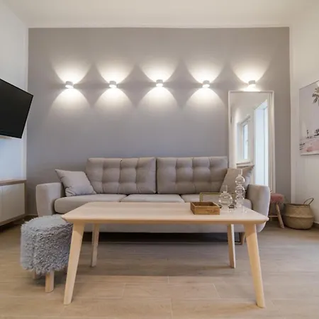 Calea Victoriei Old Town Apartment